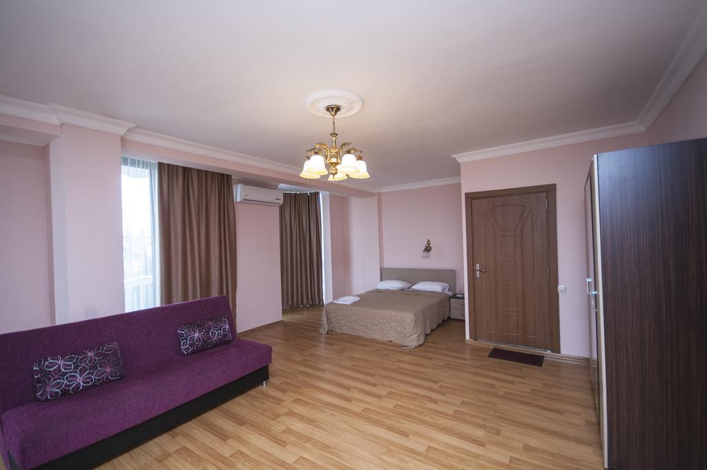 Hotel "Premium Palace" Batumi Room photo